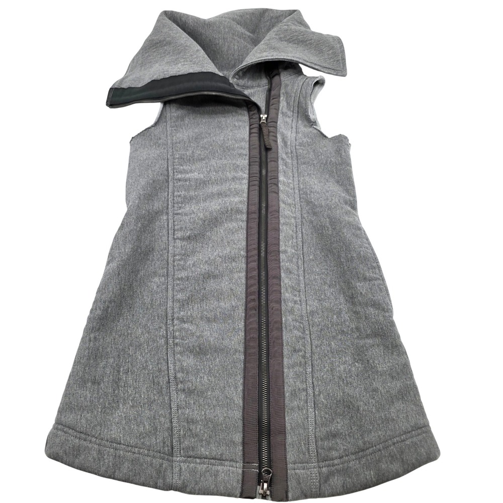 Chic‎ Lululemon Asymmetrical Zip Vest Women Size 4 Gray Funnel Neck Fleece Layer